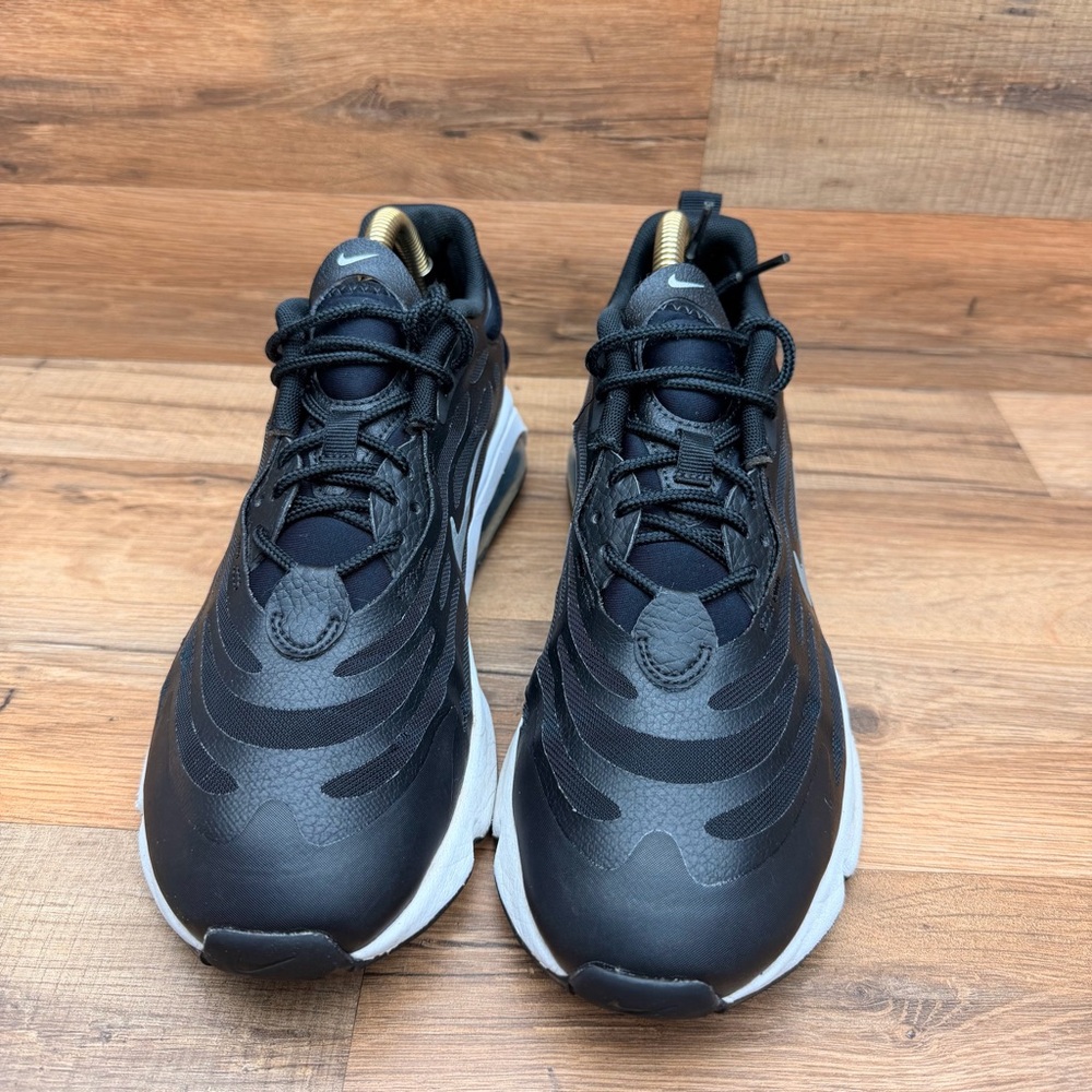 Nike Air Max Exosense Size 9.5 Running Sneaker Blk/Wht/metallic Silver - Picture 3 of 8
